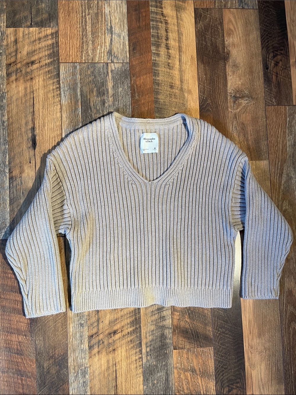 Abercrombie & Fitch Sweater - Women’s Medium